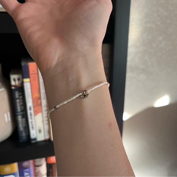 *2/$15* Evil eye bracelet - Picture 5 of 6